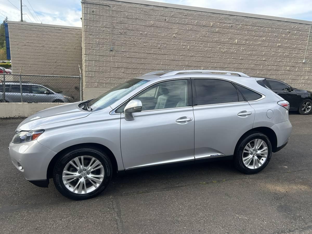 Lexus RX 450h AWD 2011