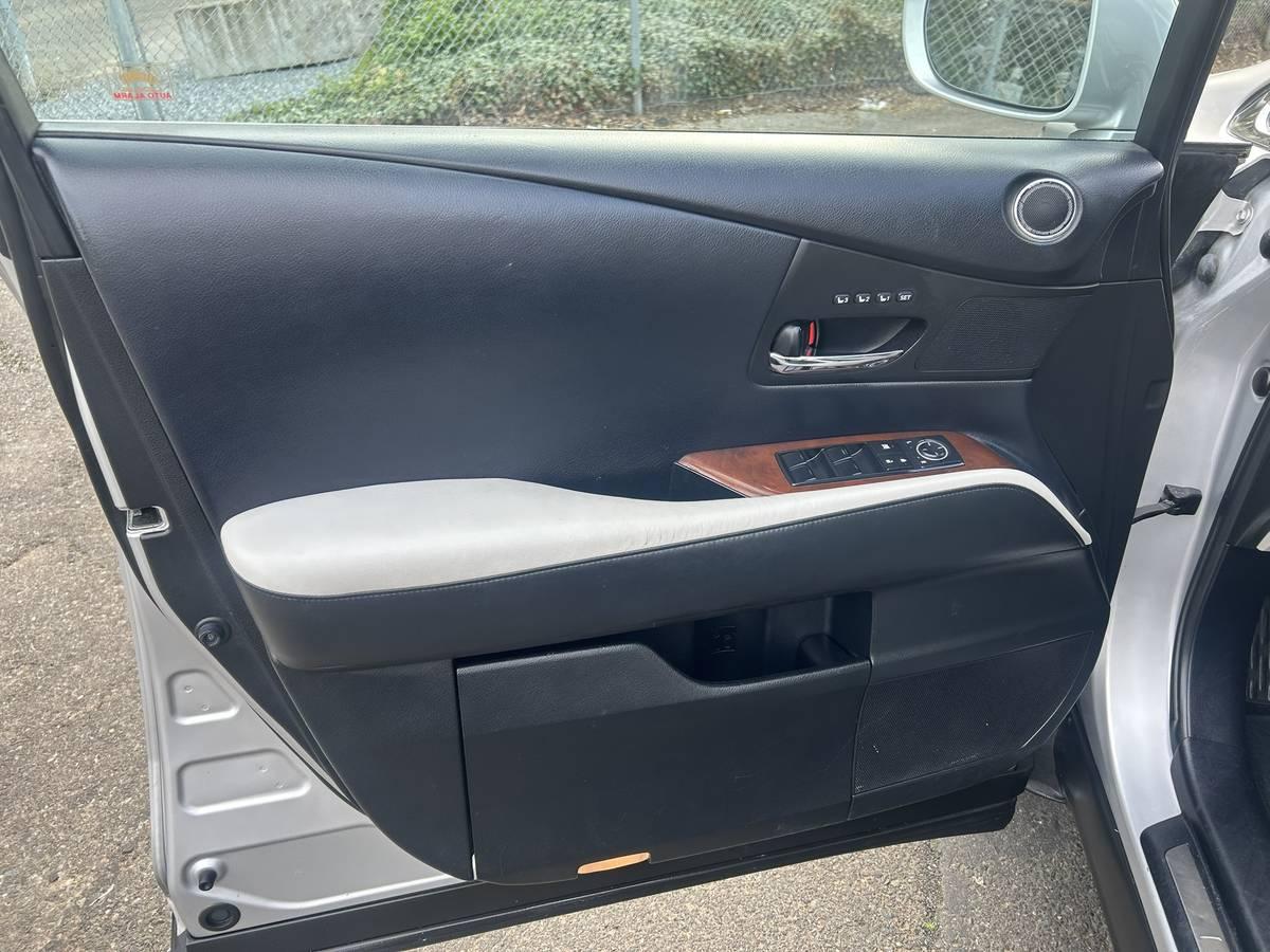 Lexus RX 450h AWD 2011
