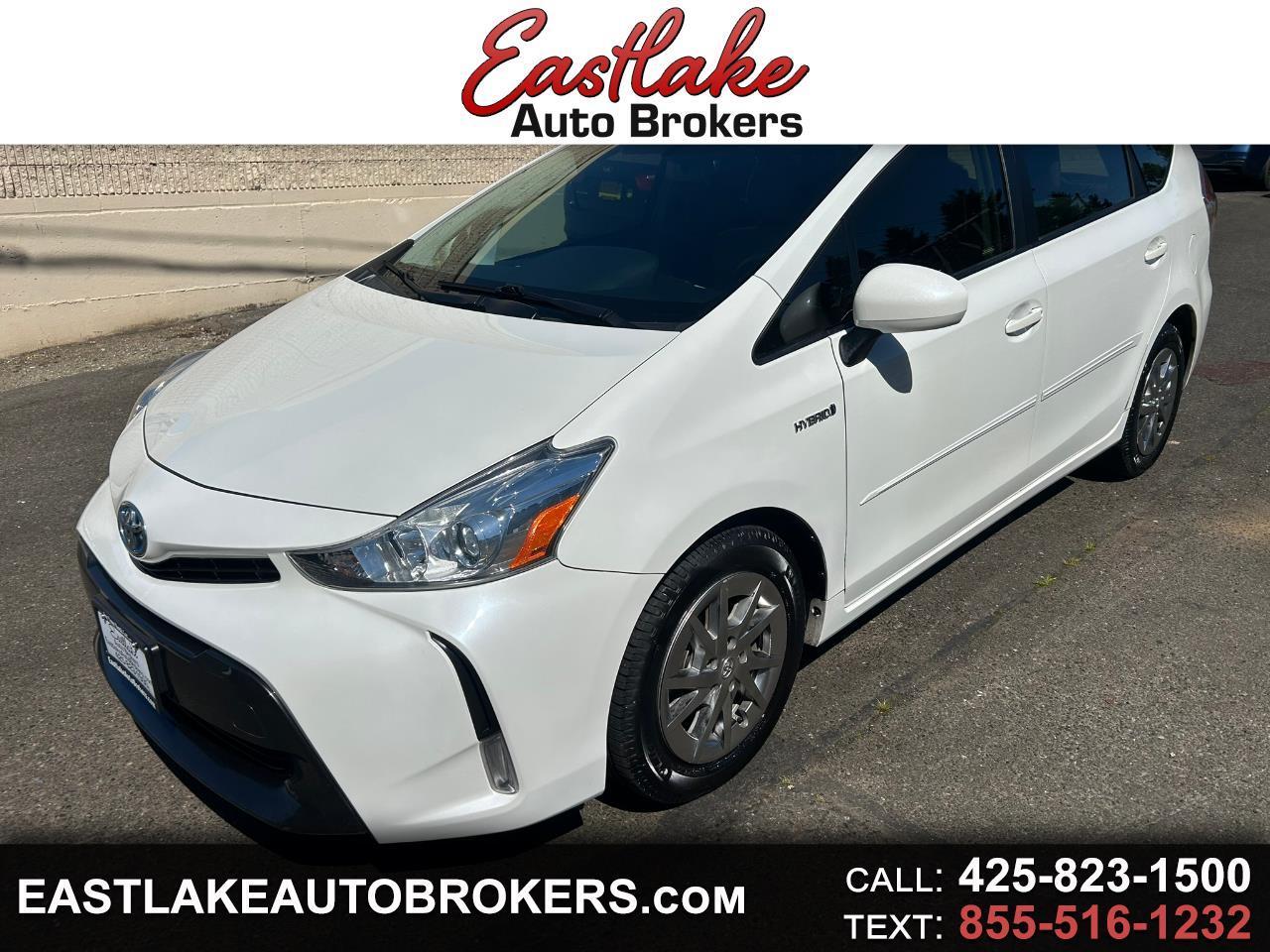 Toyota Prius V Four 2016