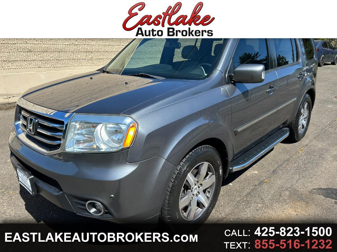 Honda Pilot Touring 4WD 5-Spd AT with DVD 2013