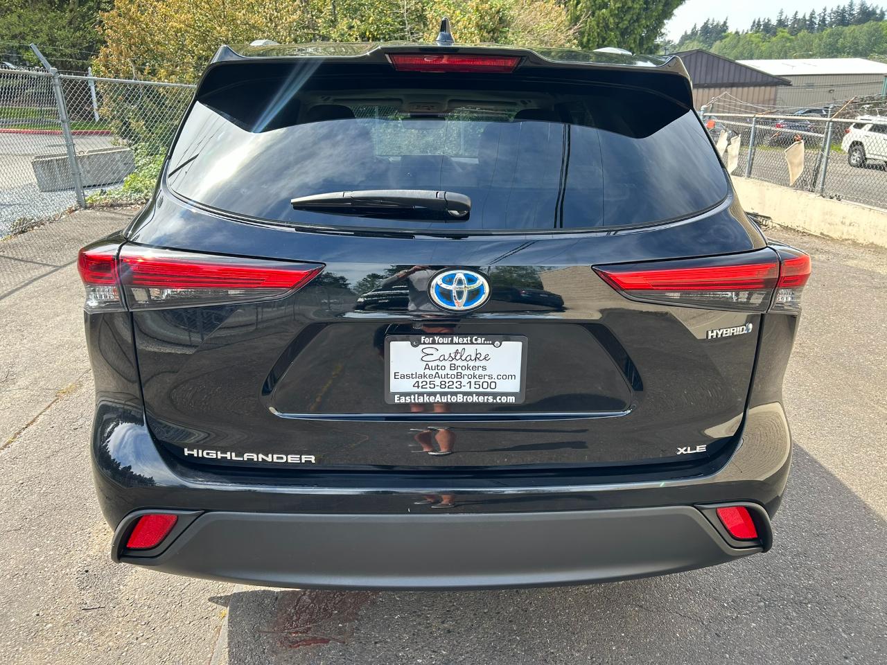 Toyota Highlander Hybrid XLE AWD 2022