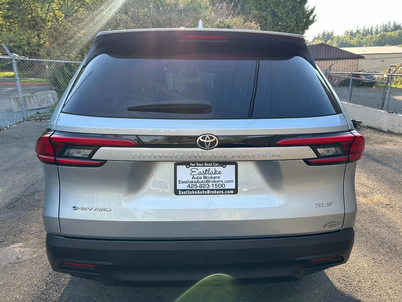 Toyota Grand Highlander Hybrid XLE AWD 2024