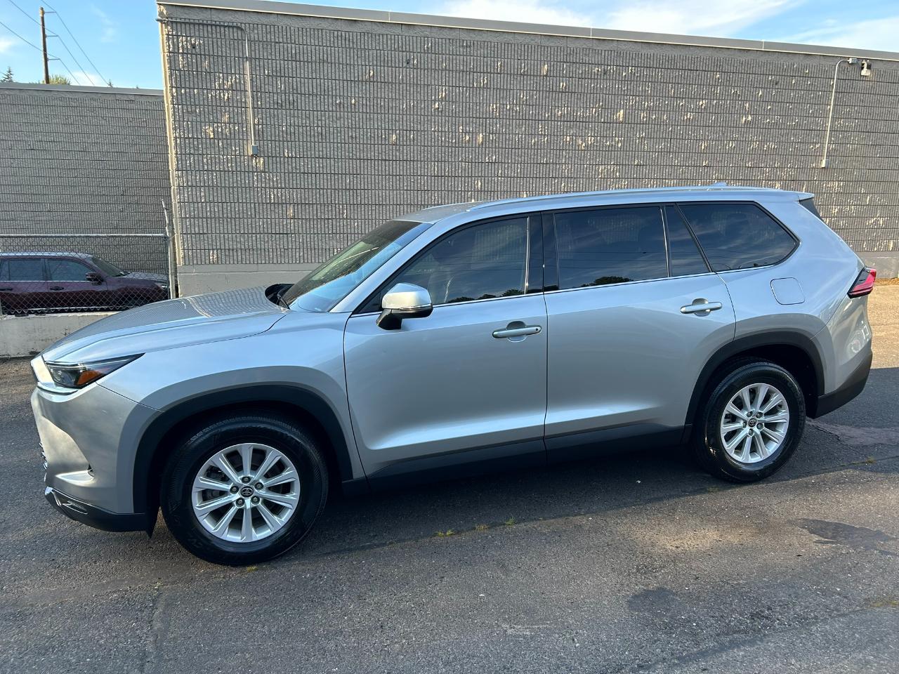 Toyota Grand Highlander Hybrid XLE AWD 2024