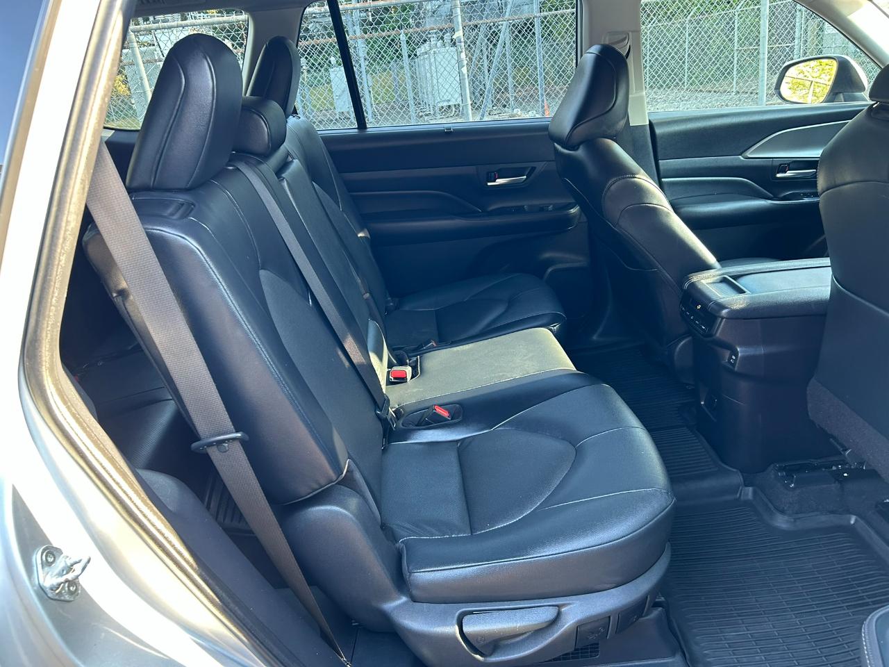Toyota Grand Highlander Hybrid XLE AWD 2024