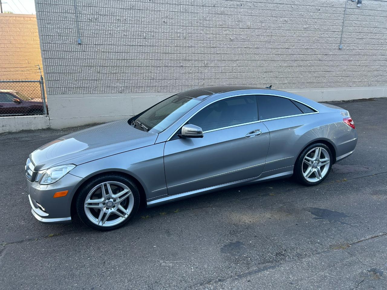 Mercedes-Benz E-Class E550 Coupe 2011