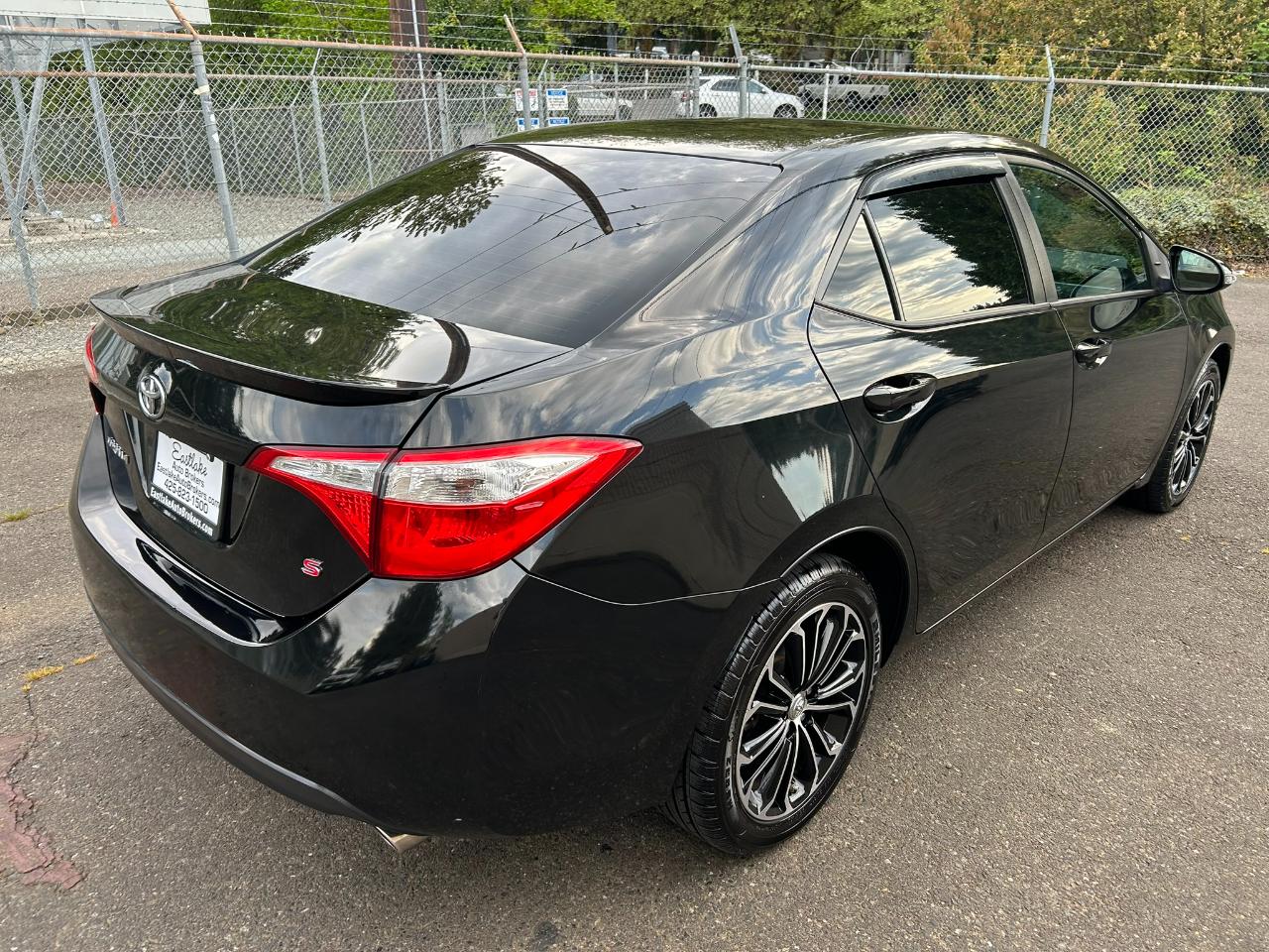 Toyota Corolla S Premium CVT 2015