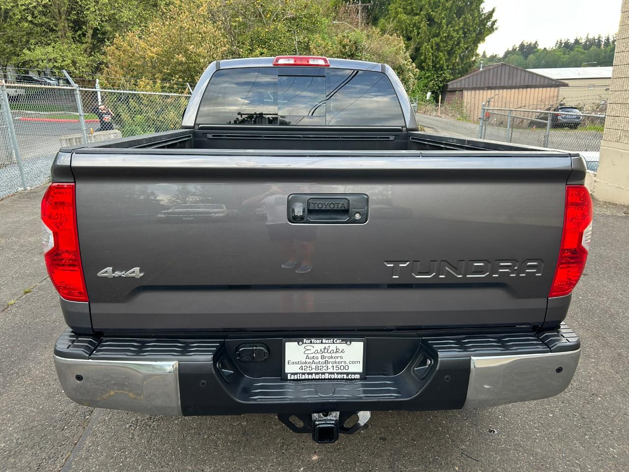 Toyota Tundra Limited 5.7L FFV Double Cab 4WD 2014