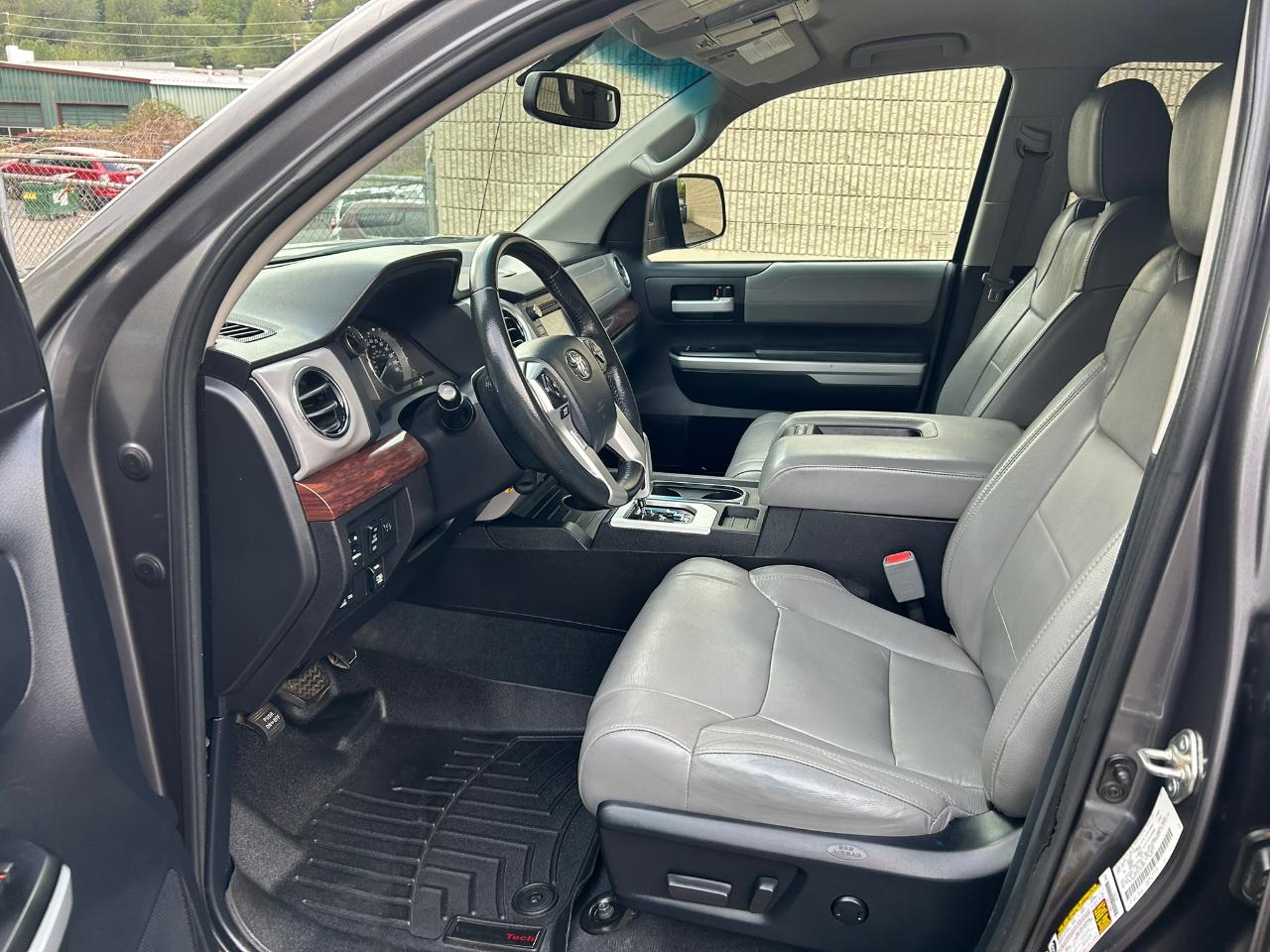 Toyota Tundra Limited 5.7L FFV Double Cab 4WD 2014