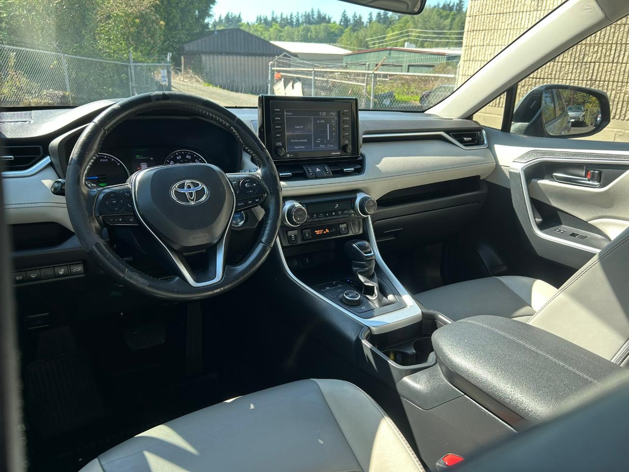 Toyota RAV4 Hybrid XLE Premium AWD 2021