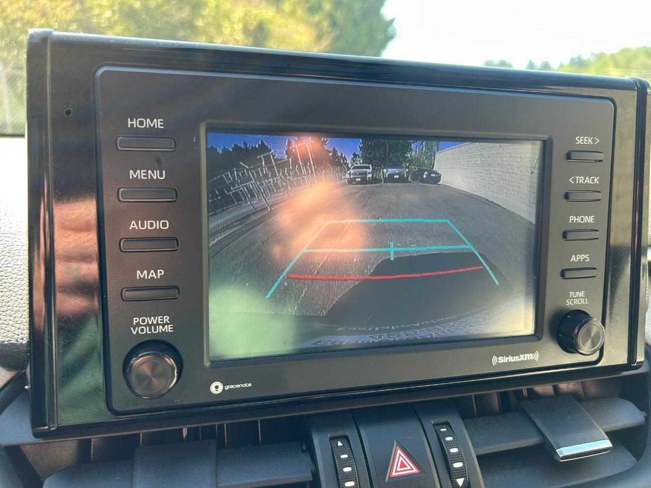 Toyota RAV4 Hybrid XLE Premium AWD 2021