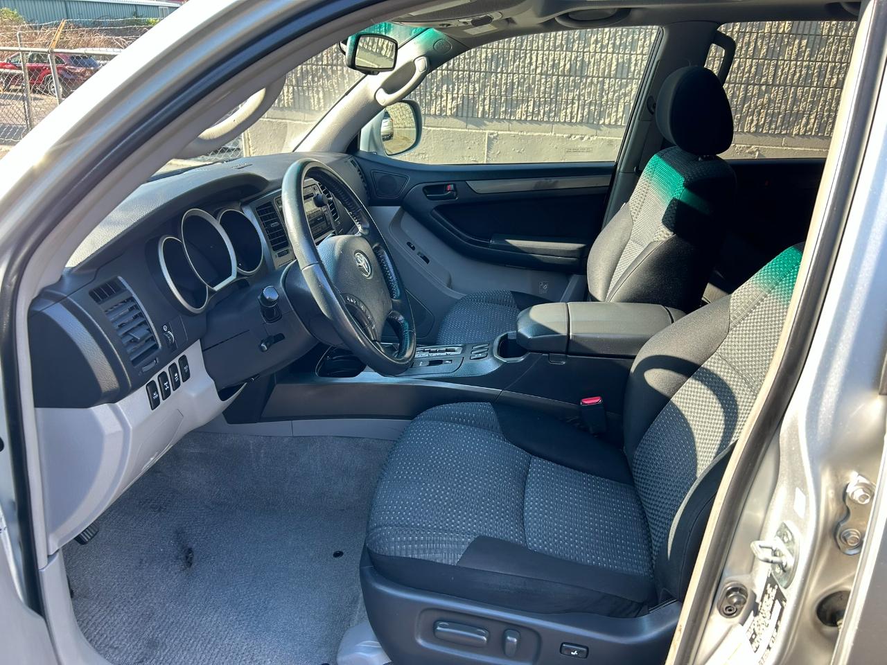 Toyota 4Runner Sport Edition 4WD V6 2009