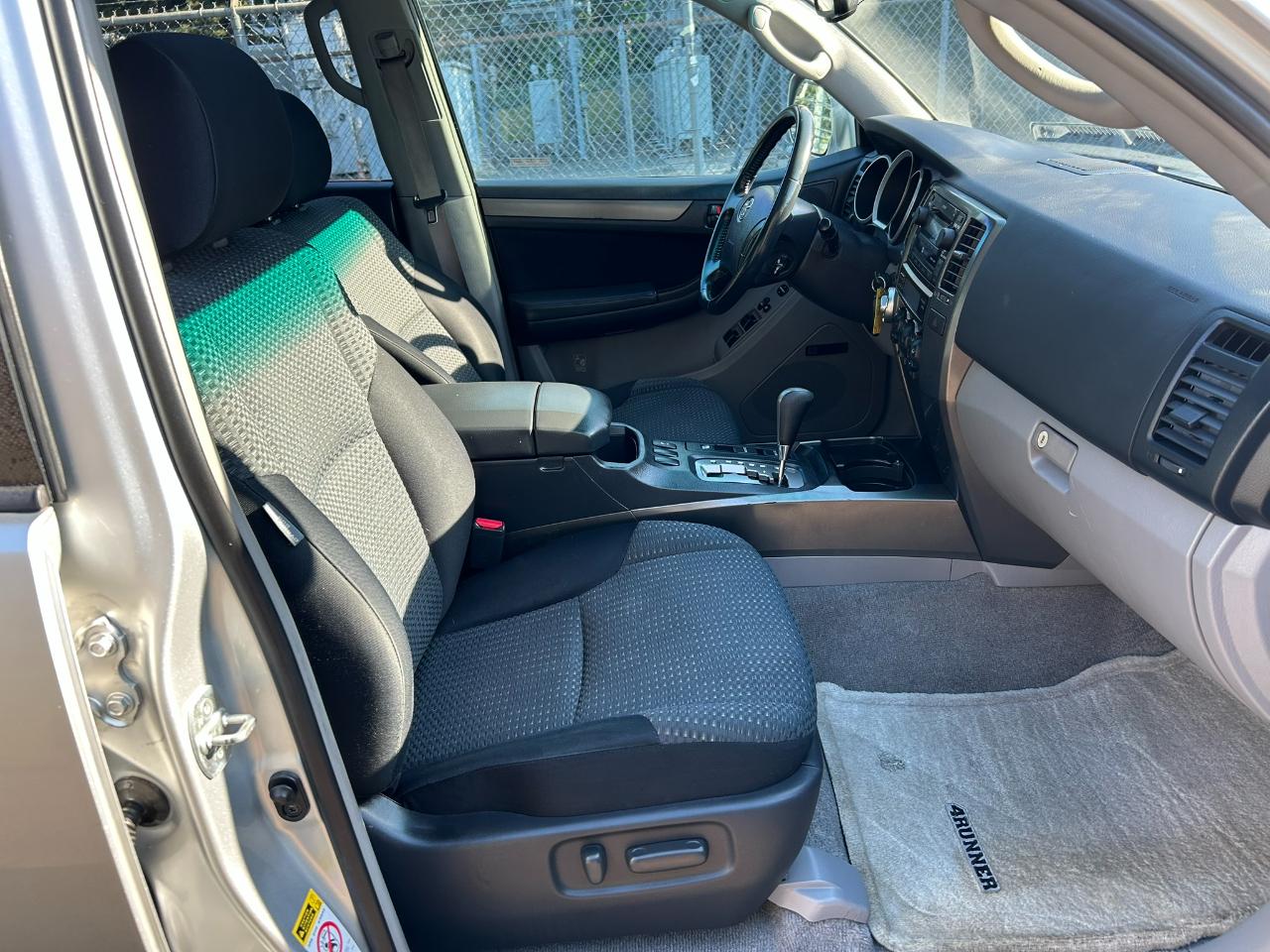 Toyota 4Runner Sport Edition 4WD V6 2009