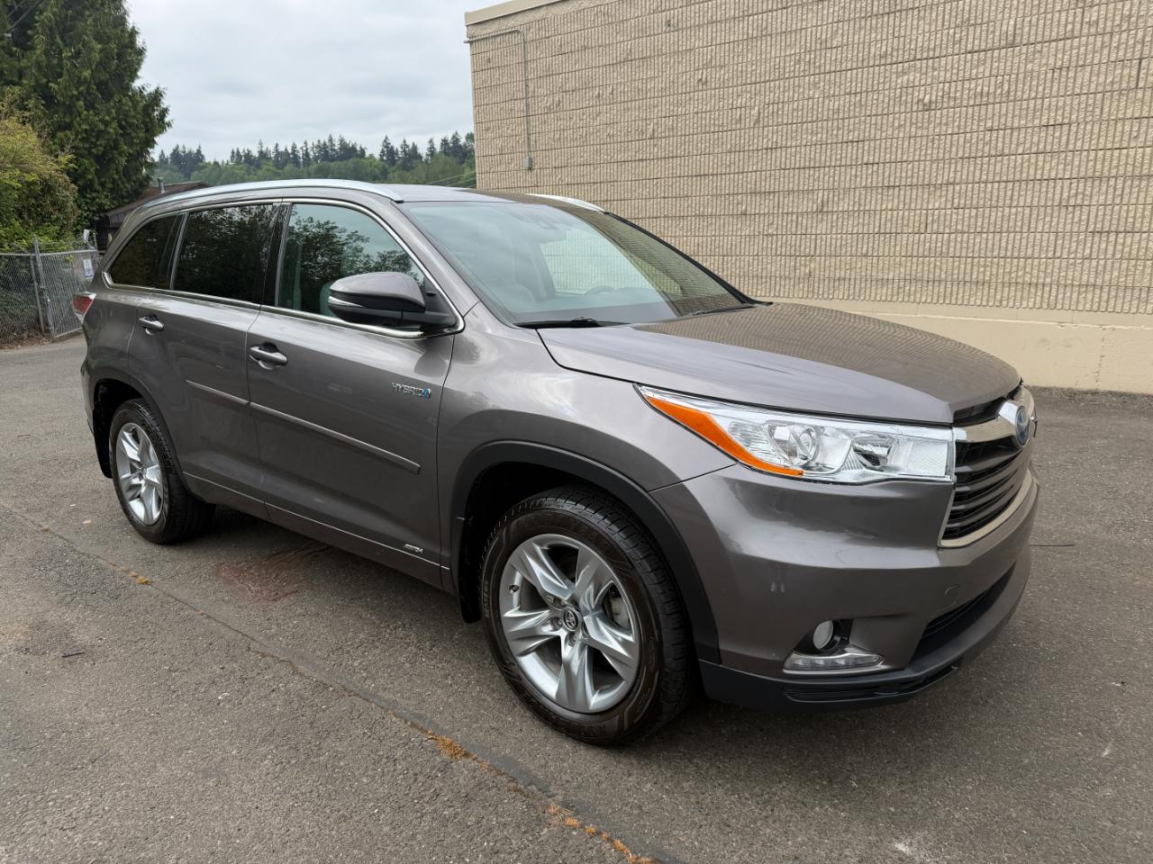 Toyota Highlander Hybrid Limited AWD 2016