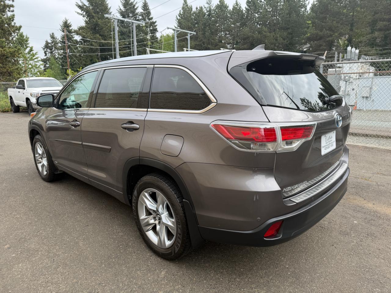 Toyota Highlander Hybrid Limited AWD 2016