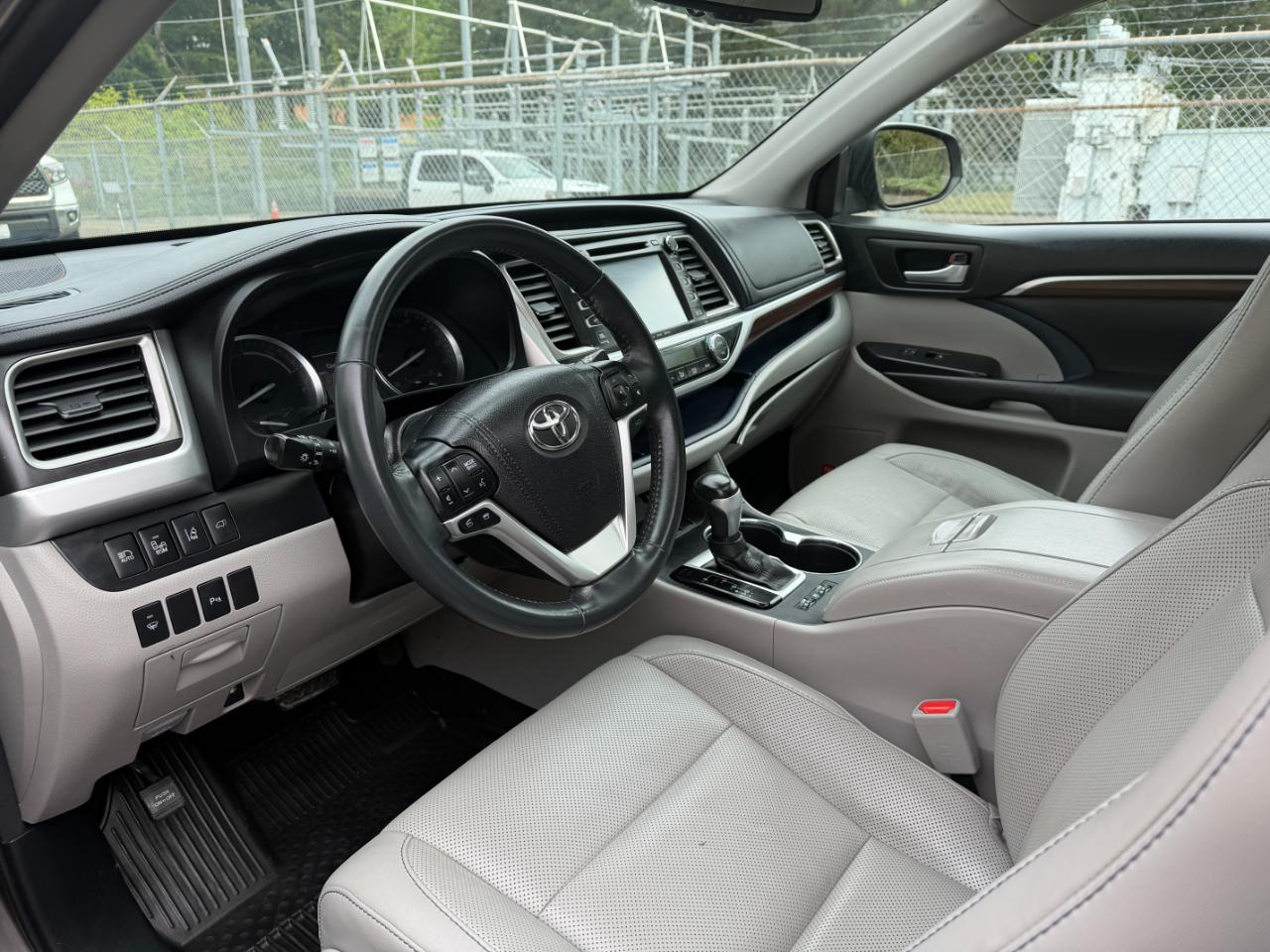 Toyota Highlander Hybrid Limited AWD 2016