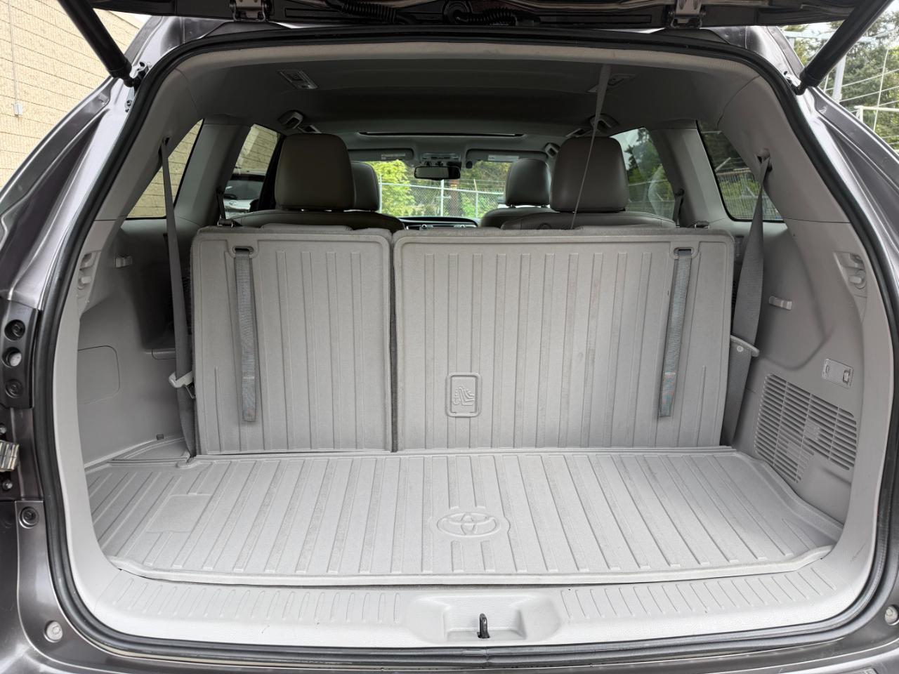 Toyota Highlander Hybrid Limited AWD 2016