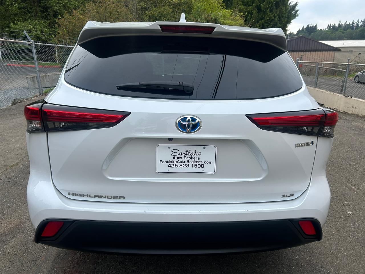 Toyota Highlander Hybrid XLE AWD 2022