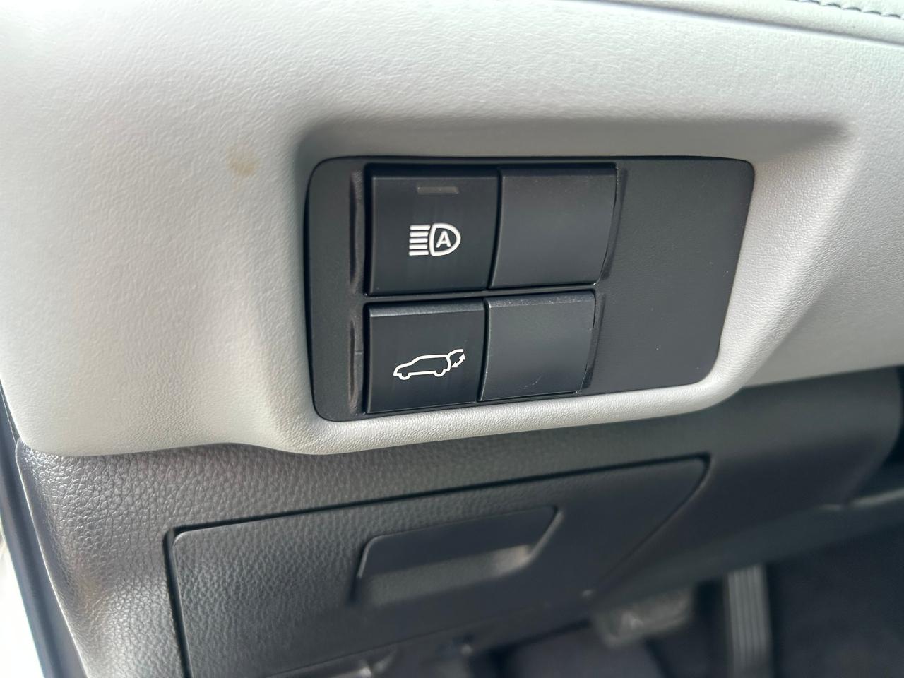 Toyota Highlander Hybrid XLE AWD 2022