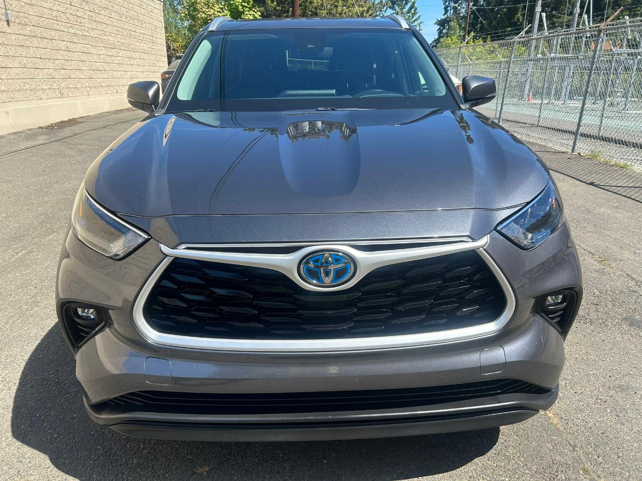 Toyota Highlander Hybrid XLE AWD 2022