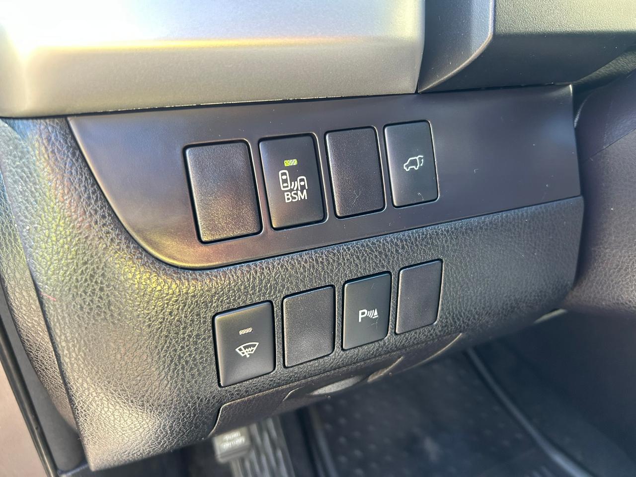 Toyota Highlander Hybrid Limited AWD 2016