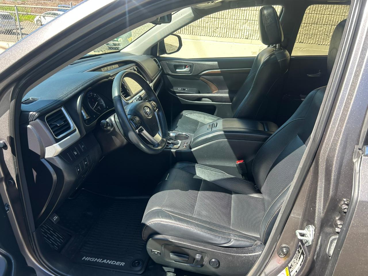 Toyota Highlander Hybrid Limited AWD 2016