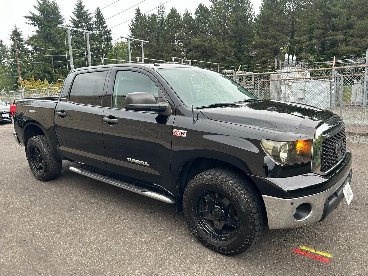 Toyota Tundra Platinum Crew Max 4WD 5.7L V8 2010