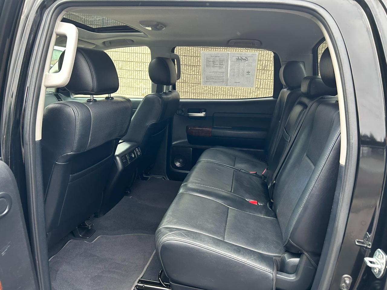 Toyota Tundra Platinum Crew Max 4WD 5.7L V8 2010