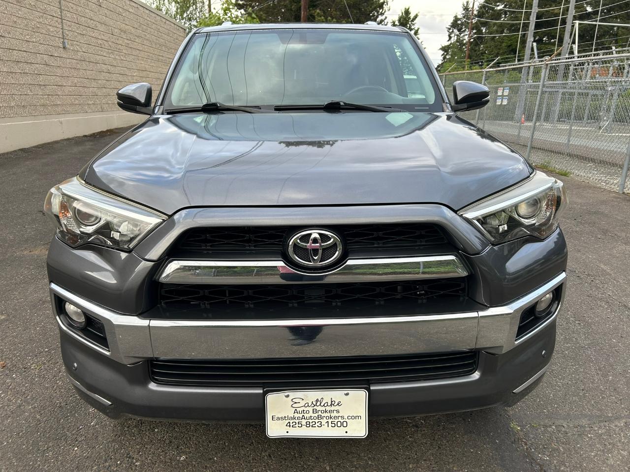 Toyota 4Runner Limited 4WD V6 2014