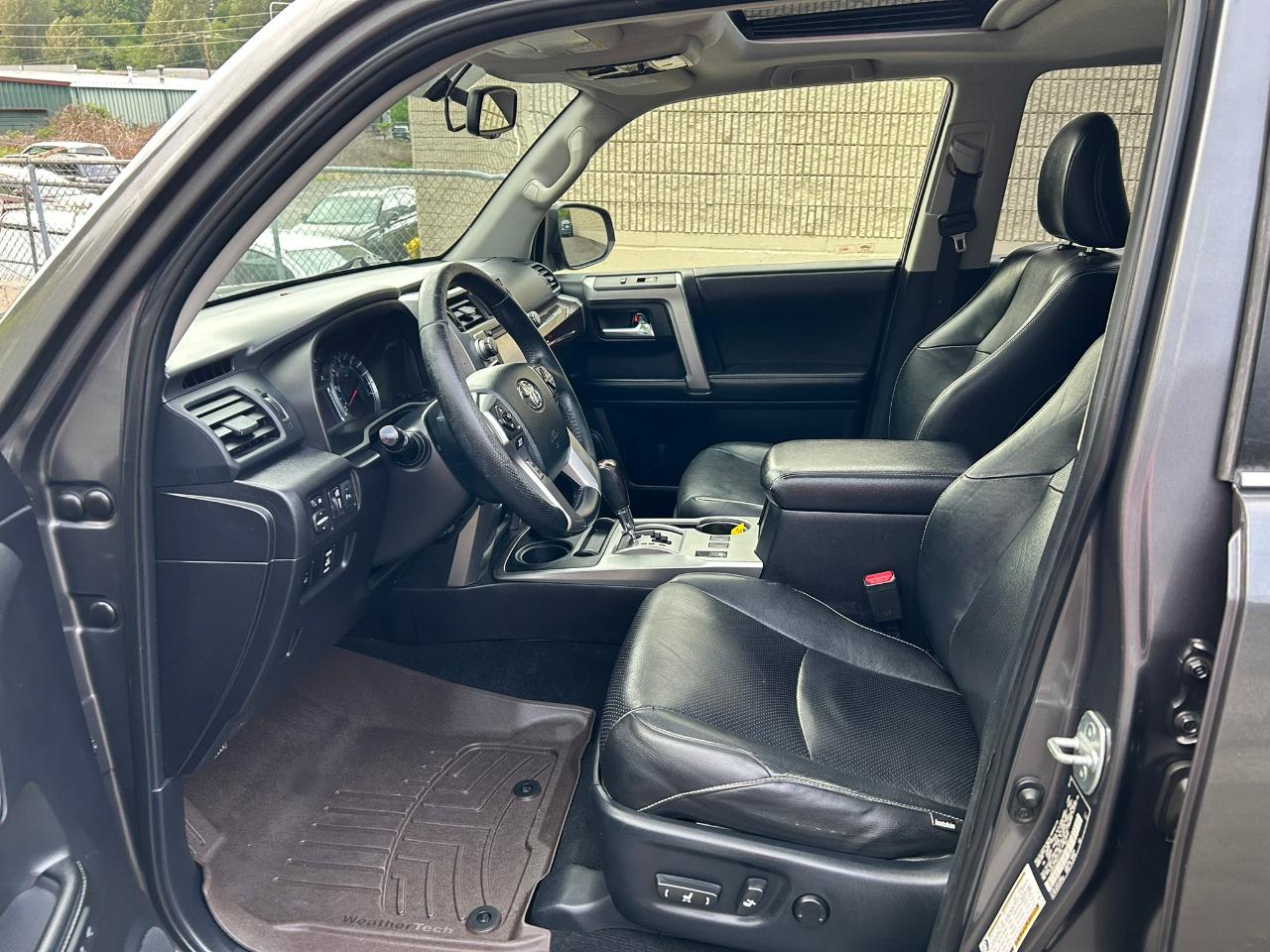 Toyota 4Runner Limited 4WD V6 2014