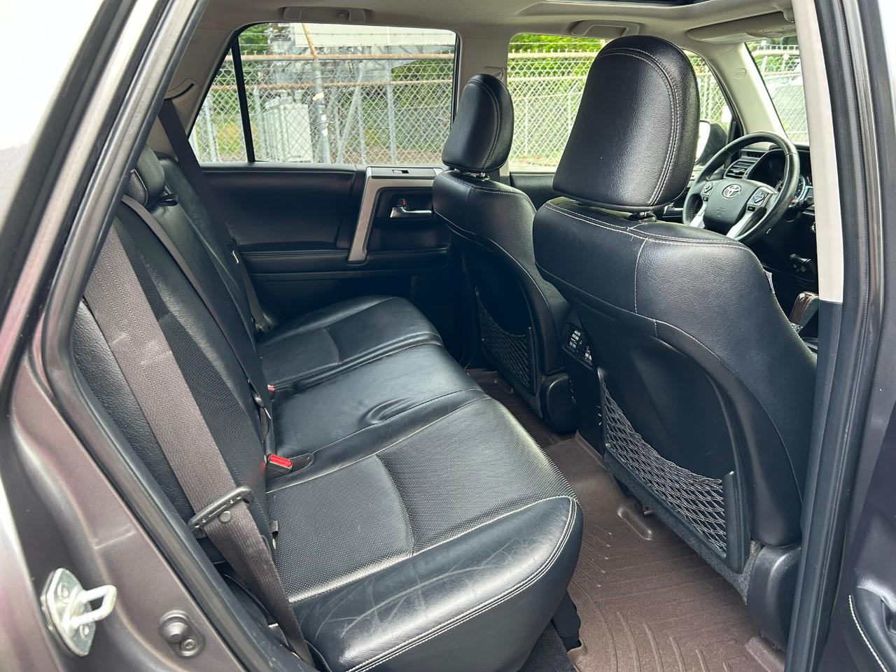 Toyota 4Runner Limited 4WD V6 2014