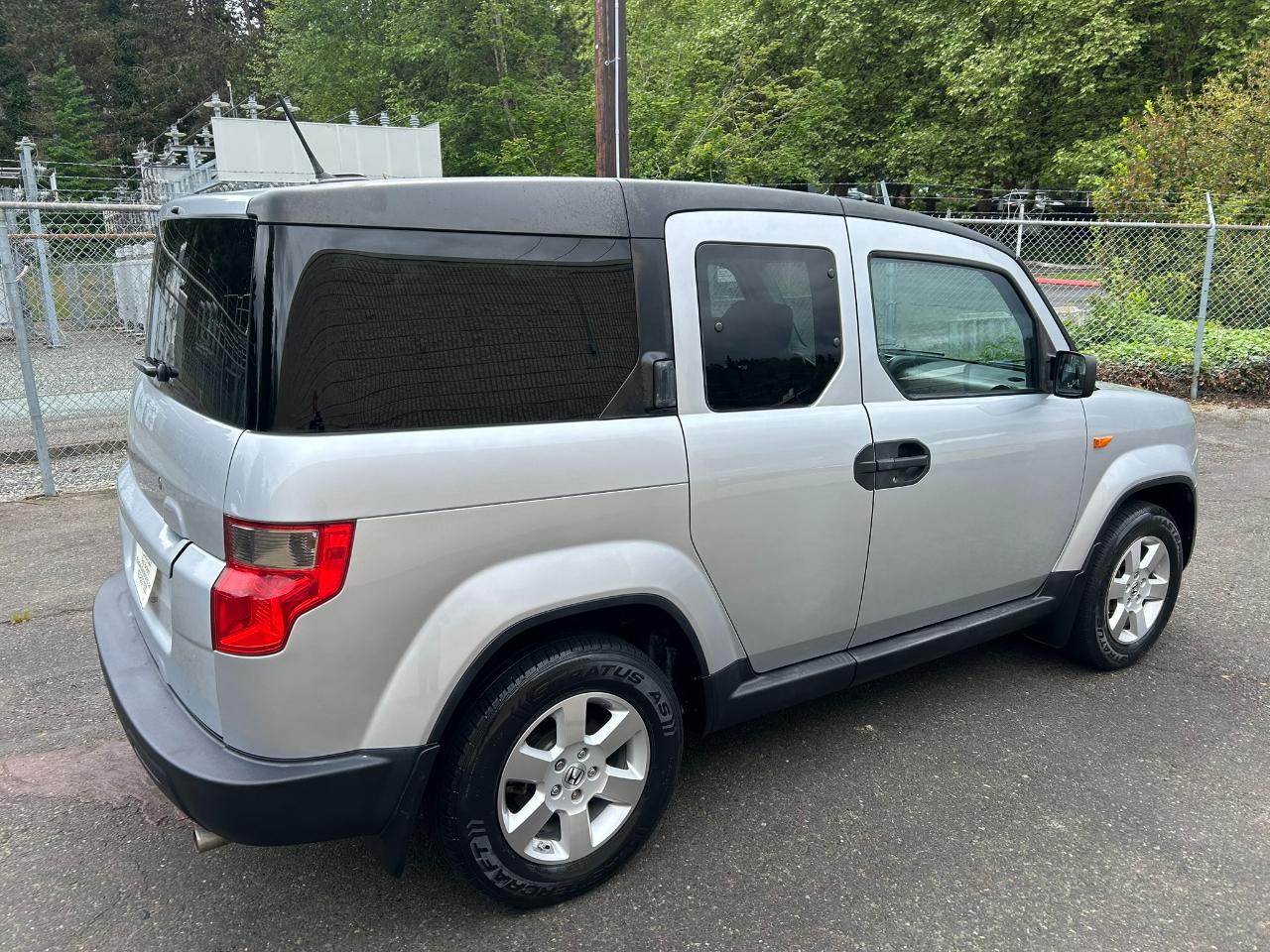 Honda Element  2011