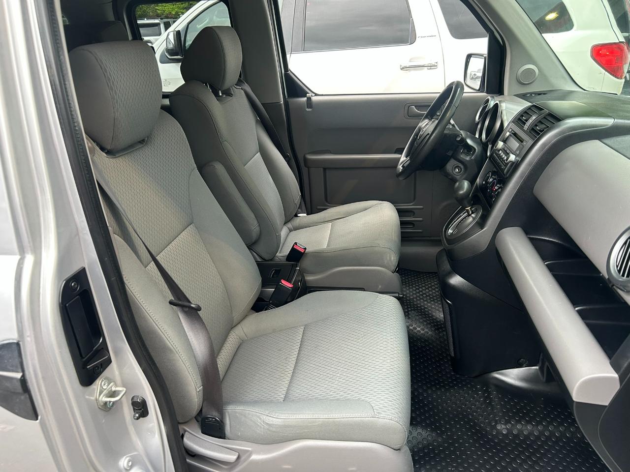 Honda Element  2011