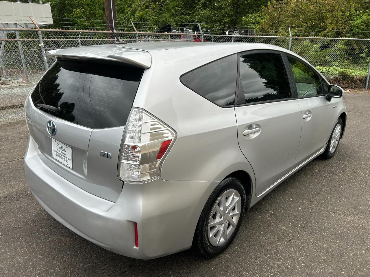 Toyota Prius V Three 2014