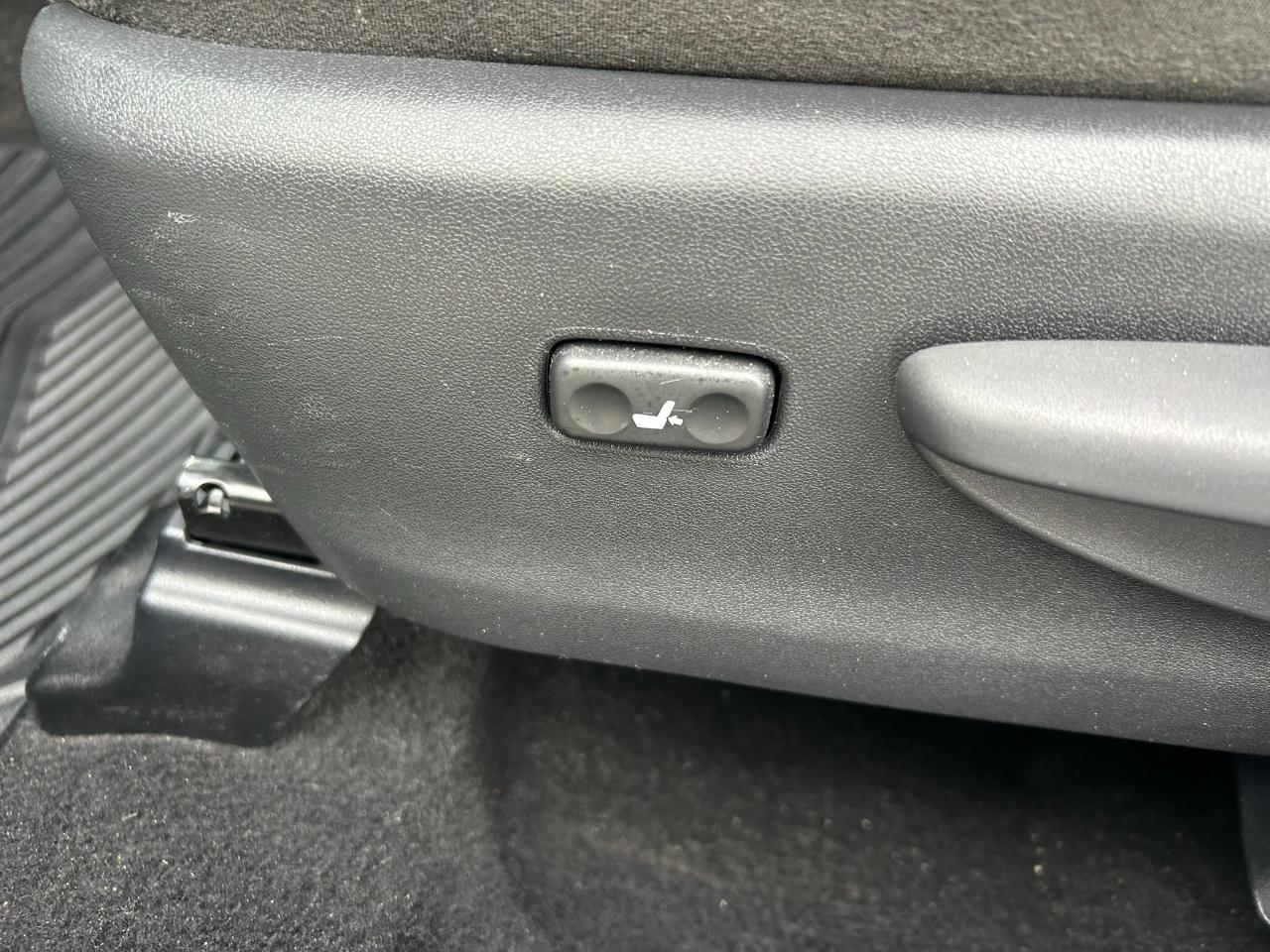 Toyota Prius V Three 2014