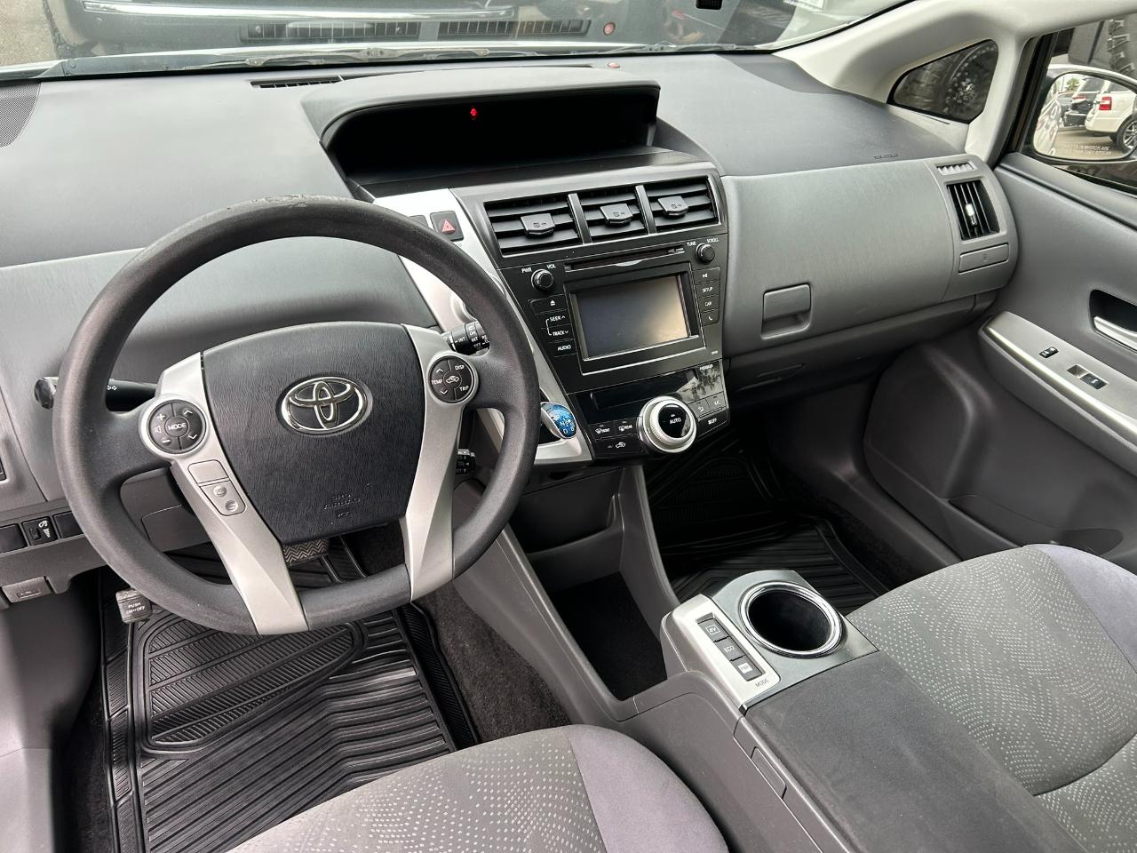 Toyota Prius V Three 2014