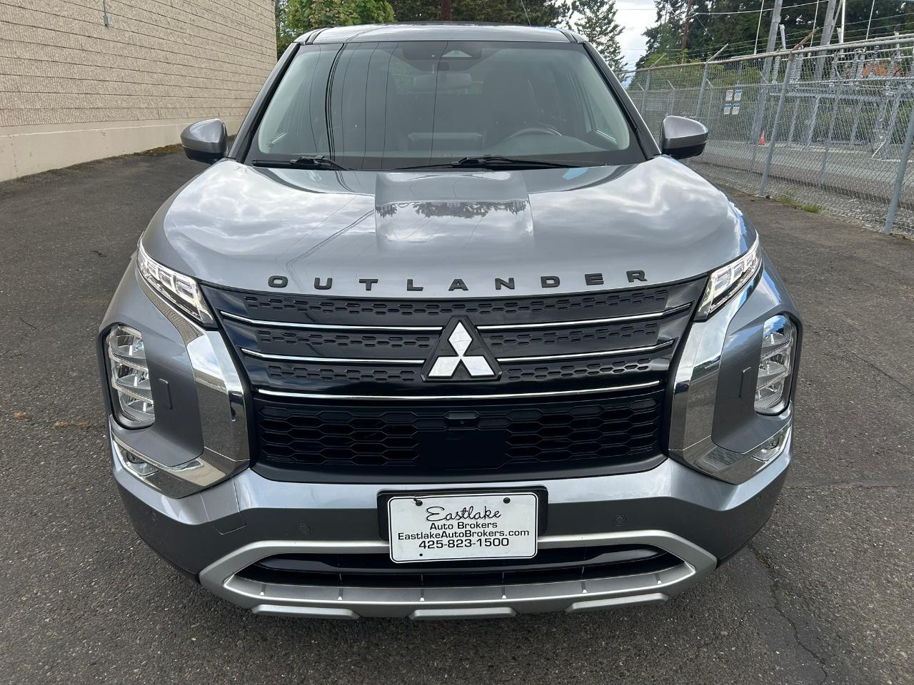 Mitsubishi Outlander SE 4WD 2023