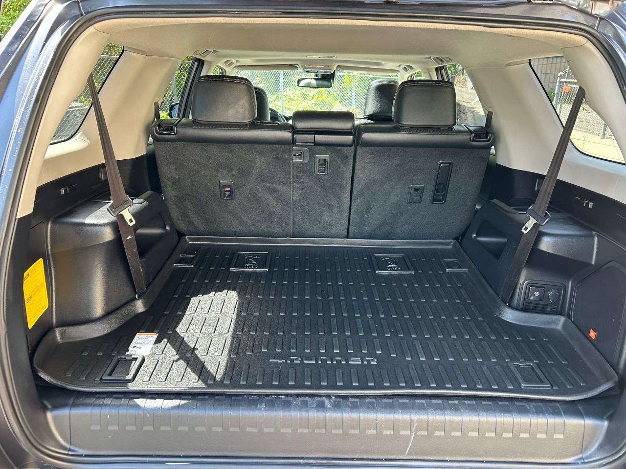Toyota 4Runner Limited Nightshade Edition 4WD 2020