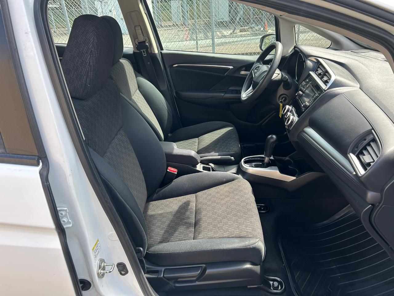 Honda Fit LX CVT 2015