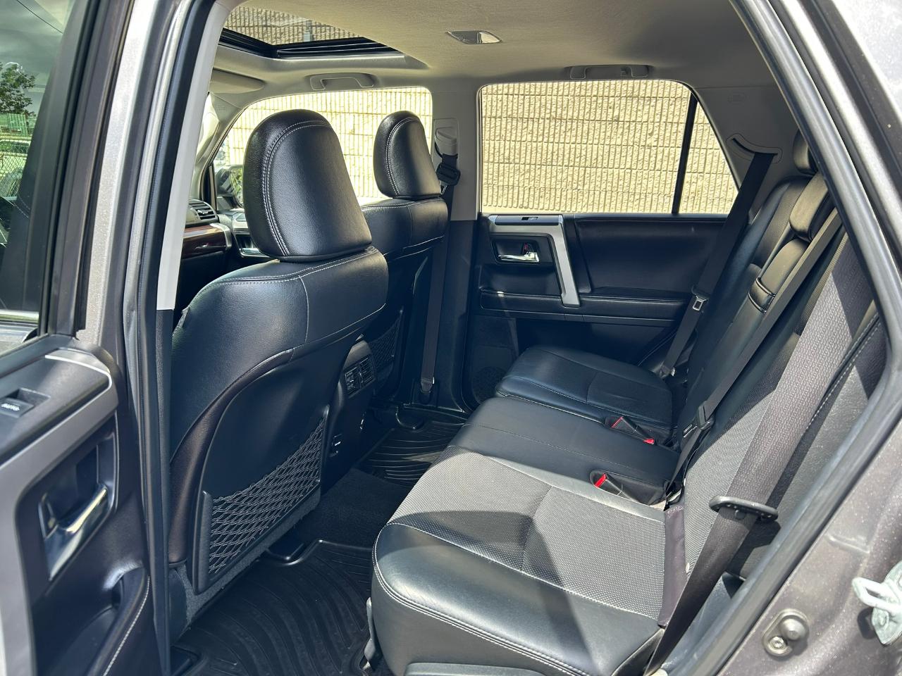Toyota 4Runner Limited 4WD V6 2016