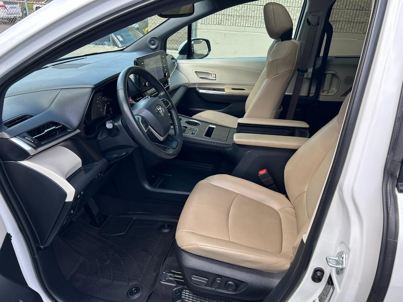 Toyota Sienna  2022