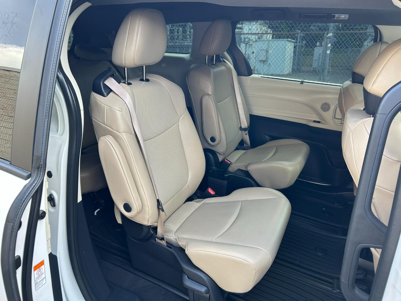 Toyota Sienna  2022