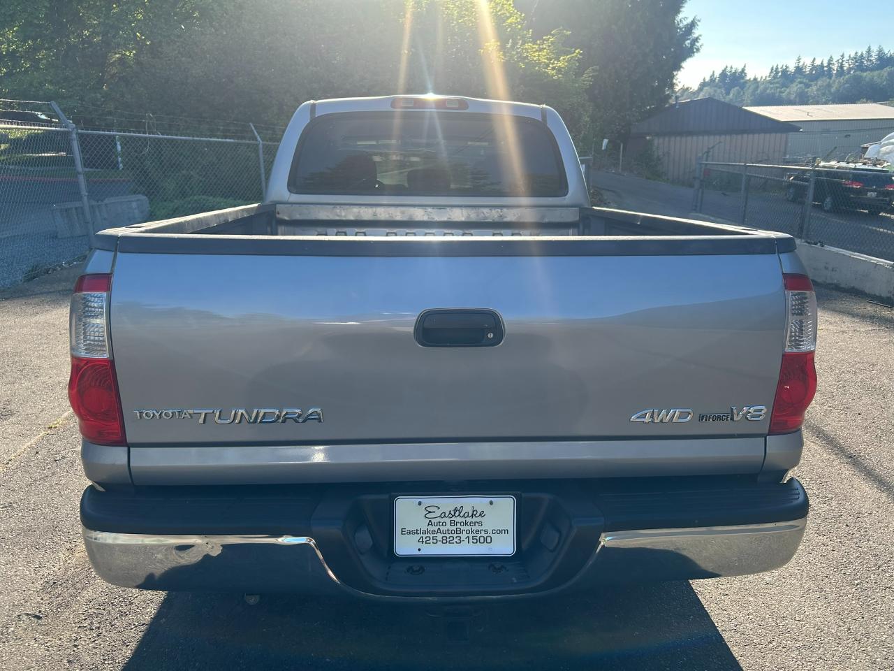 Toyota Tundra  2005