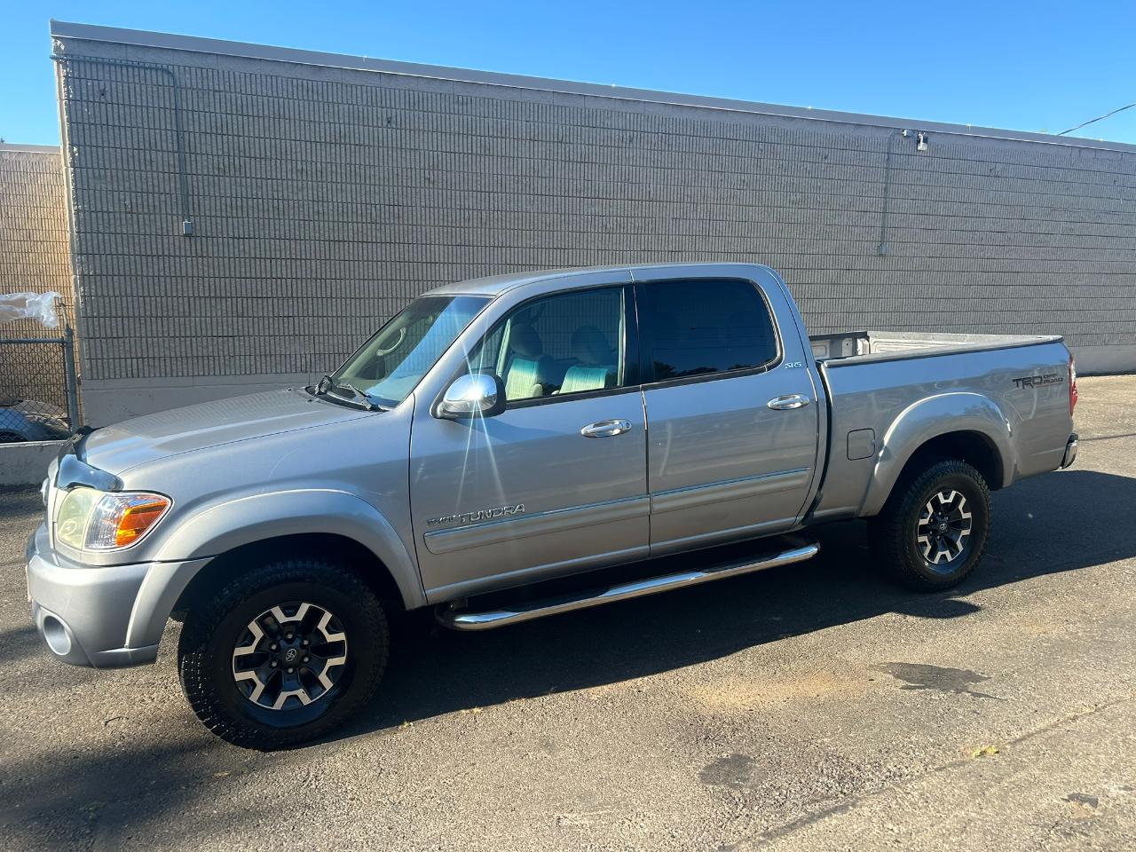 Toyota Tundra  2005
