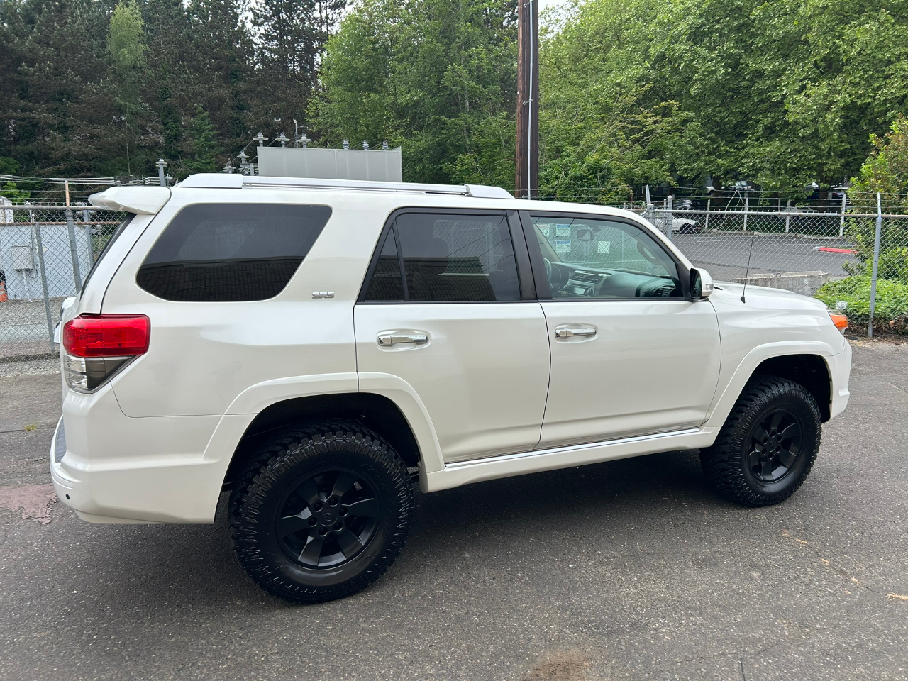 Toyota 4Runner SR5 4WD 2010