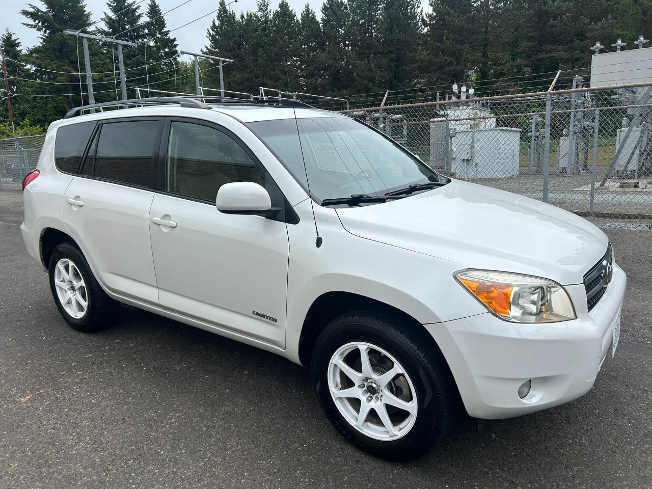 Toyota RAV4 Limited V6 4WD 2008