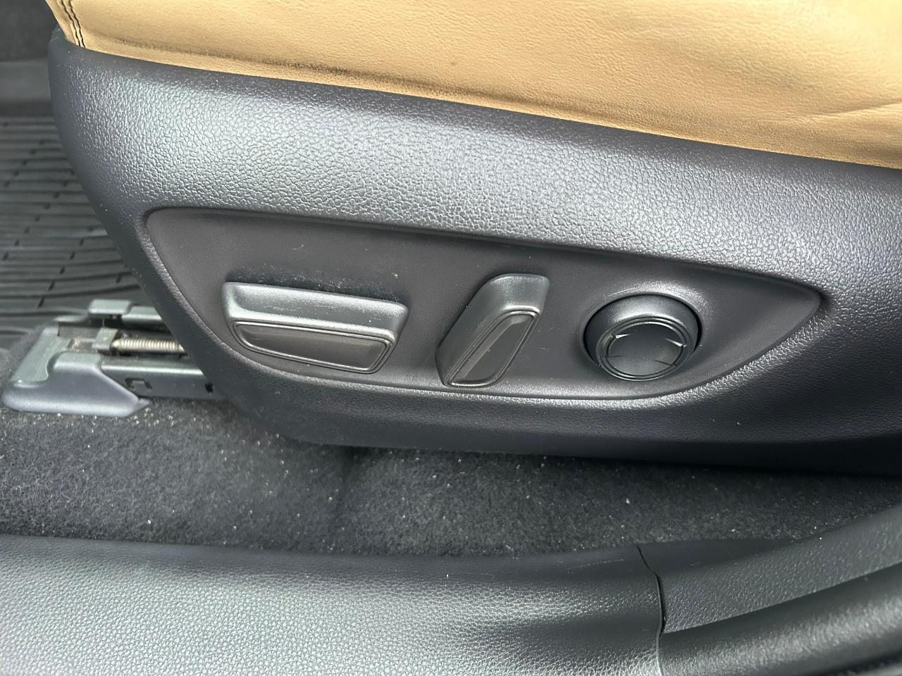 Toyota RAV4 Hybrid Limited 2019