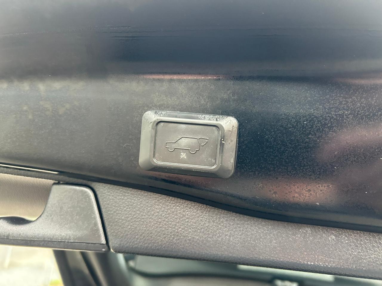Toyota RAV4 Hybrid Limited 2019