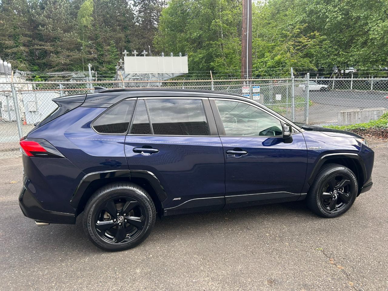 Toyota RAV4 Hybrid  2020