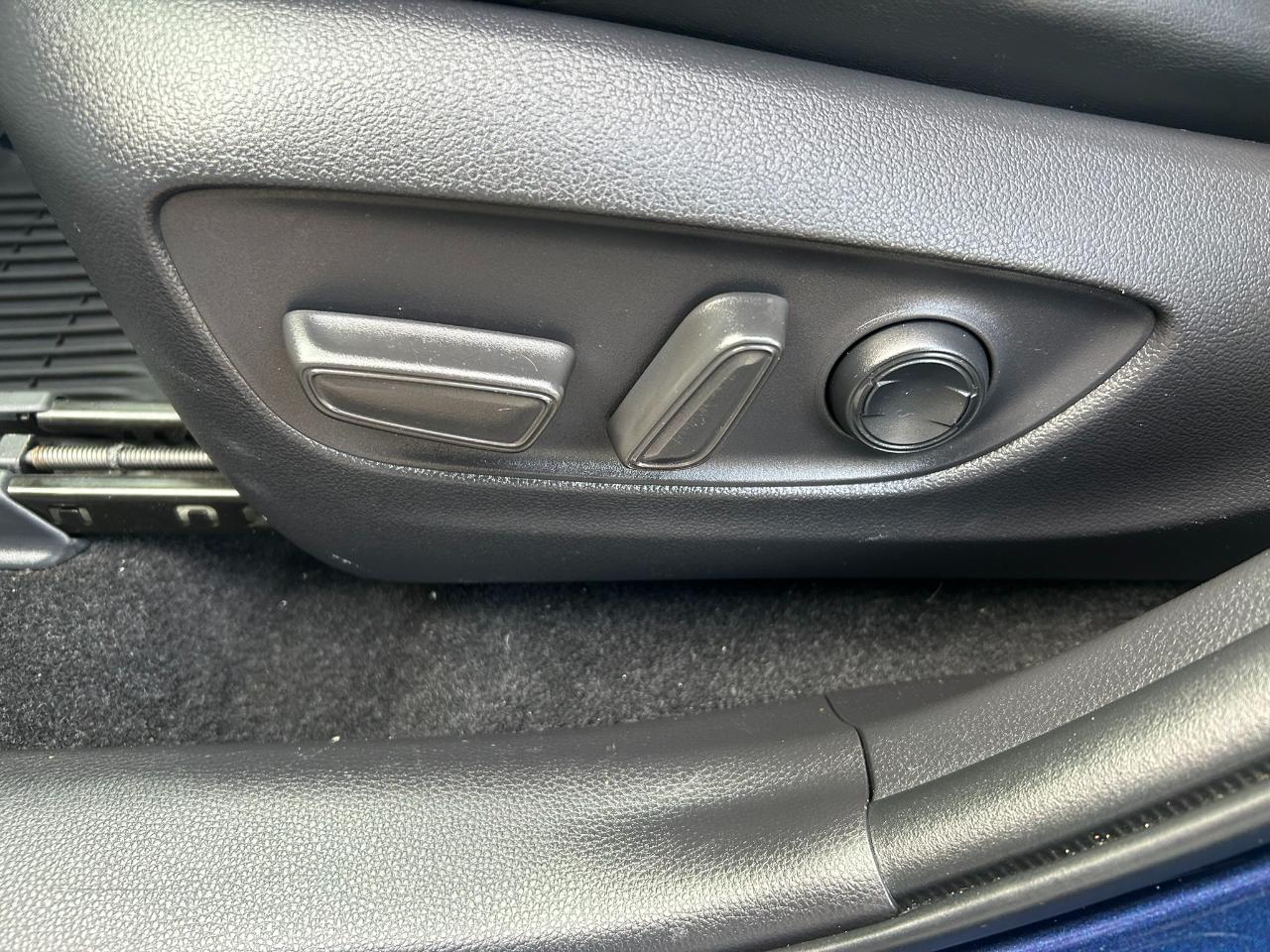 Toyota RAV4 Hybrid  2020
