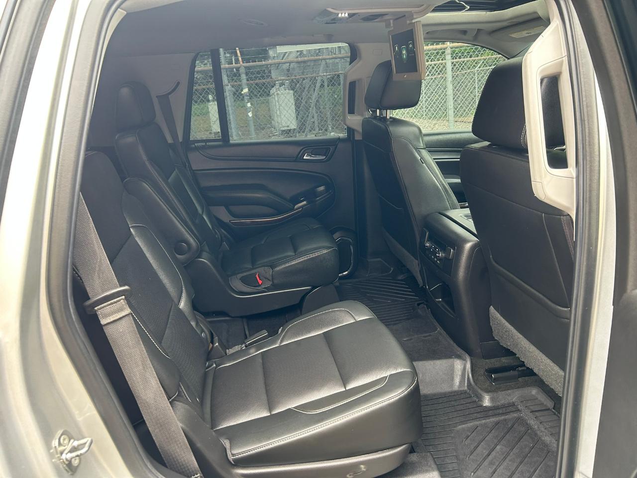 GMC Yukon SLT 4WD 2017